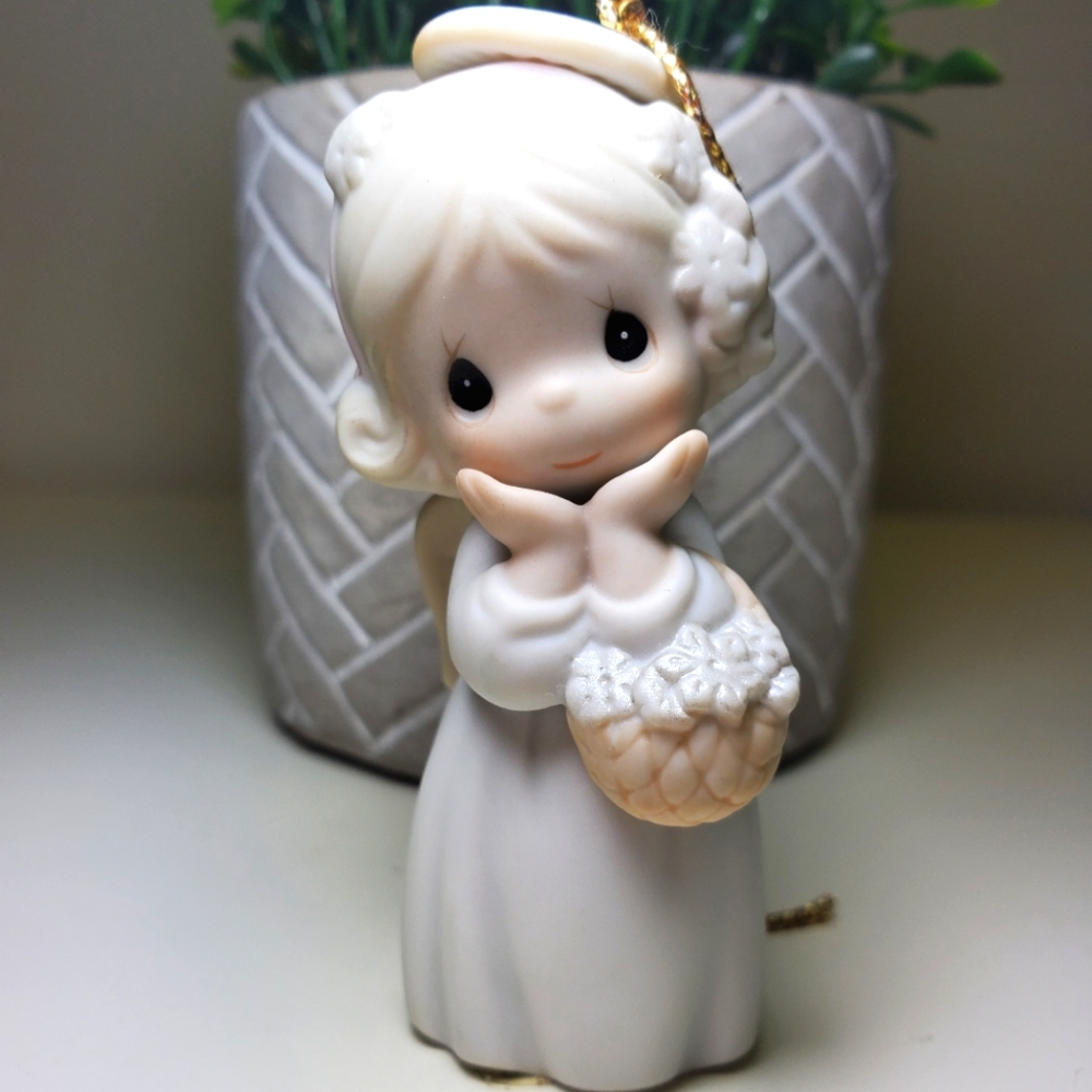 Precious Moments Angel Girl